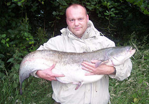 34lb 2oz Simon Carmichael, Lakemore Fisheries - Long Lake