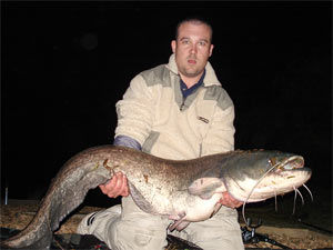 Andrew Atack 44lb 4oz Horshoe Lake, Lakemore Country Park