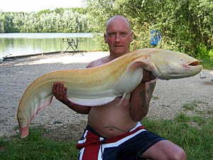 John Fisher 31lb albino Woods Lake