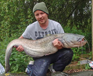 Tony Corbett 45lb 2oz Horseshoe Lake Lakemore Fisheries