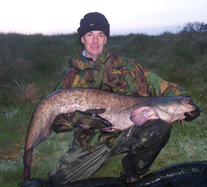 40lb Terry Lowe, Lakemore Fisheries